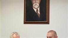 Prezident Milo Zeman (vlevo) a hejtman Stedoeského kraje Milo...