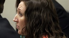 Američanka Megan Huntsmanová u soudu ve městě Provo ve státu Utah (20. dubna... Američanka Megan Huntsmanová u soudu ve městě Provo ve státu Utah (20. dubna...