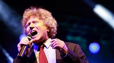 Evergreen Tour 2015, Praha, Lucerna, 29. dubna 2015: Viktor Sodoma. Evergreen Tour 2015, Praha, Lucerna, 29. dubna 2015: Viktor Sodoma.