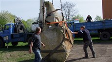 Nároná instalace Mroe od panlského sochae Emiliana Lorenza Vicenteho