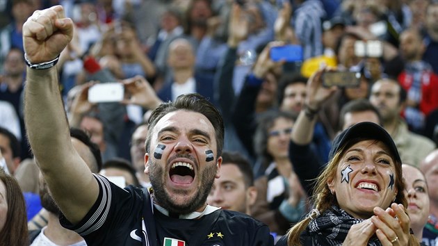 Fanouci Juventusu Turn byli na vodn zpas semifinle Ligy mistr proti Realu Madrid velmi naten.
