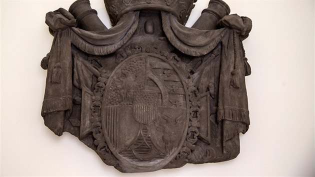 Náštevníci paláce uvidí i erby původních vlastníků.
