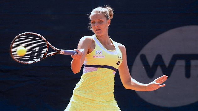 Karolna Plkov ve finle tenisovho turnaje en J&T Banka Prague Open.