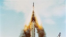 Průběh zkoušky první záchranné raketové věžičky určené pro kosmické lodi... Průběh zkoušky první záchranné raketové věžičky určené pro kosmické lodi...