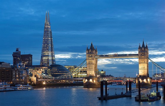 Pronájem bytových a kanceláských prostor v Londýn vychází celkov v pepotu na skoro ti miliony korun.