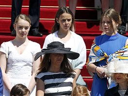Dcera monacké princezny Caroline Alexandra a její sestenice, dcery princezny...