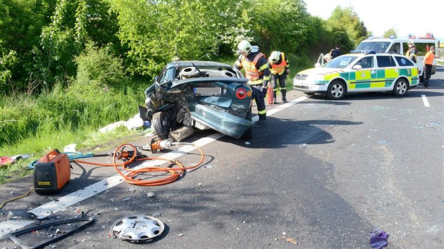 Tragick dopravn nehoda u Sadova na silnici slo I/13.