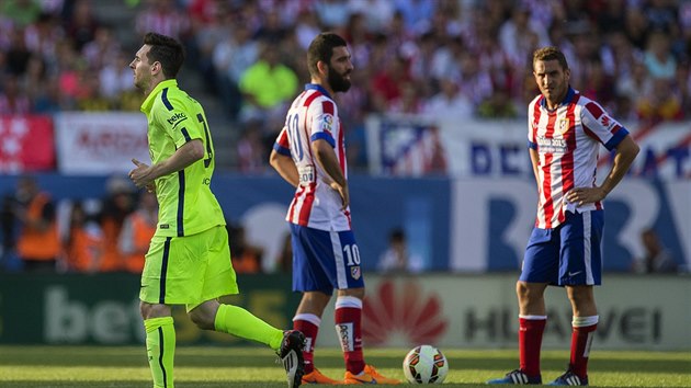 Lionel Messi z Barcelony pot, co skroval v duelu s Atltikem Madrid.