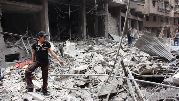 Nsledky bombardovn v Damaku (15. kvtna 2015).