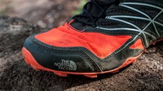 Svršek z Ripstop tkaniny je velmi pevný, při vysokých teplotách se v něm ale... Svršek z Ripstop tkaniny je velmi pevný, při vysokých teplotách se v něm ale...