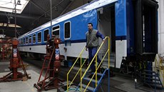 Šumperská firma Pars nova se zaměřuje na opravy a modernizace kolejových... Šumperská firma Pars nova se zaměřuje na opravy a modernizace kolejových...