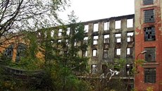 Vyjma Bochnerova paláce (na snímku) eká areál bývalé továrny Vlnna v Brn bourání.