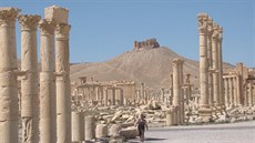 Starovké msto Palmýra v Sýrii.