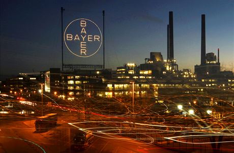 Tovrna spolenosti Bayer v nmeckm Leverkusenu