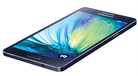 Samsungu Galaxy A7 u roste nástupce