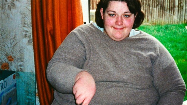 Sharon Hillov nabrala kila postupn, pi vstupu do dosplosti ji trpla obezitou.
