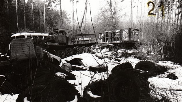 Pohled, kter se naskytl lidem, kdy poprv od roku 1969 vstoupili na raketovou zkladnu Vesecko u Turnova, kde Sovti skladovali 12 odpalovacch zazen pro rakety Scud. Zbyl po nich jenom rot a to, co nelo odvzt.