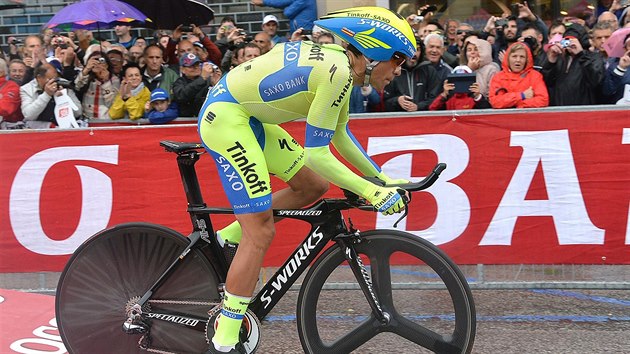 Alberto Contador v prbhu 14. etapy Giro d´Italia