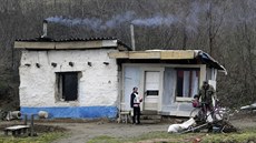 Romské ghetto ve vesnici Kráovský Chlmec na jihu Slovenska (2. bezna 2015)