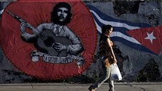Portrét revolucionáe Ernesta Che Guevary v ulicích Havany (28. kvtna 2015)