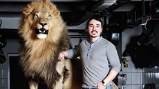 Firma Jaroslava Pekaře se věnuje výrobě loveckých trofejí a preparování zvířat.... Firma Jaroslava Pekaře se věnuje výrobě loveckých trofejí a preparování zvířat....