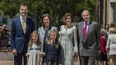 panlská královská rodina: král Felipe VI., princezny  Sofia a Leonor, bývalá...