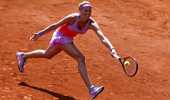 DOBHNU TO. Petra Kvitová ve tetím kole na Roland Garros.