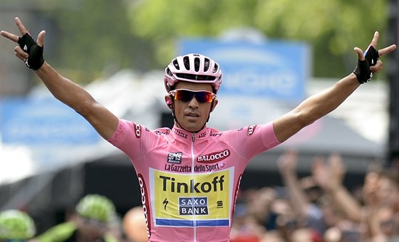 Pomohl si Alberto Contador na Giru motorkem?