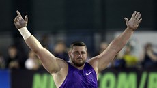 Joe Kovacs na mítinku Diamantové ligy v Eugene. Joe Kovacs na mítinku Diamantové ligy v Eugene.