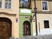 Nejuí dm v Praze stojí v Aneské ulici 4 na Starém Mst.