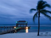 Ostrov Cayman Brac, Karibik