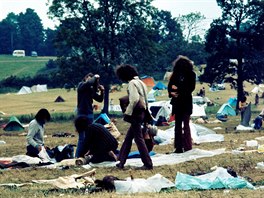 V sedmdestch letech frely zvone a hust kadee. (Glastonbury, 1971)