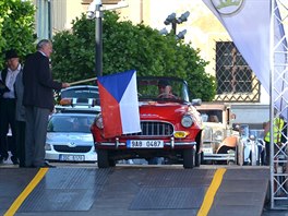 koda Felicia na startu úvodní etapy