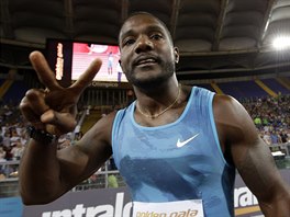 Americk sprinetr Justin Gatlin vyhrl v im zvod na 100 metr v nejlepm...