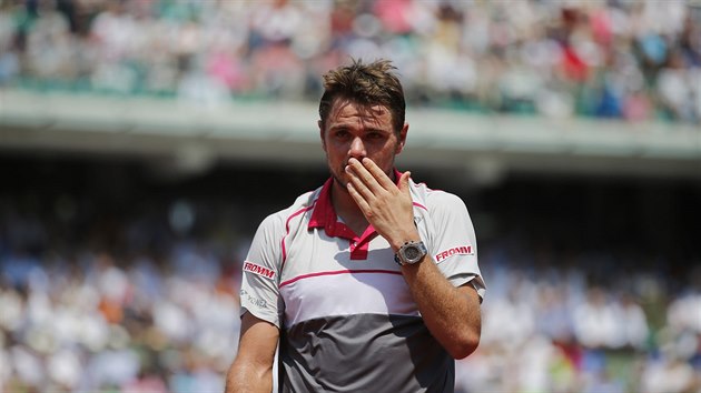 Stan Wawrinka v semifinále Roland Garros s Jo-Wilfriedem Tsongou