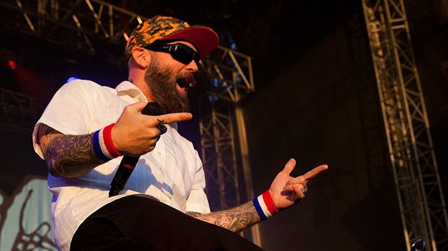 Limp Bizkit vystoupili 5. ervna 2015 na festivalu Rock for People v Hradci Krlov.