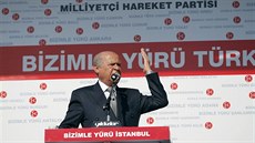 Lídr Strany národní akce (MHP) Devlet Bahceli na pedvolebním setkání (31....