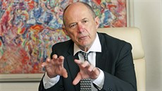 Rektor Ostravské univerzity Jan Lata. Rektor Ostravské univerzity Jan Lata.