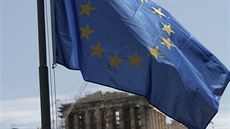 Řecko dlouhé měsíce vyjednává s mezinárodními věřiteli o podmínkách dohody ,... Řecko dlouhé měsíce vyjednává s mezinárodními věřiteli o podmínkách dohody ,...