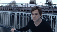 Trailer k filmu Chůze po laně Trailer k filmu Chůze po laně