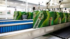 Pivovary Staropramen investovaly díky zájmu o pivo v plechovkách 100 milionů... Pivovary Staropramen investovaly díky zájmu o pivo v plechovkách 100 milionů...