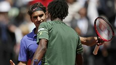Roger Federer u je na Roland Garros ve tvrtfinále.
