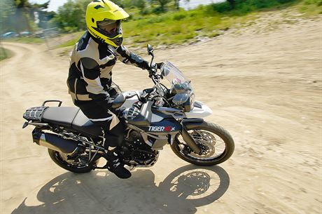 Triumph Tiger 800 XCX