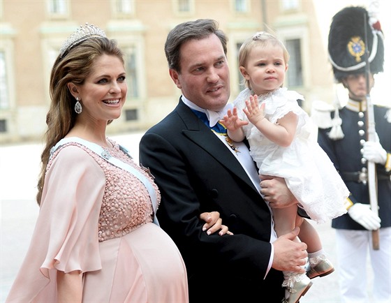 Princezna Madeleine se dva dny ped porodem úastnila svatby svého bratra.