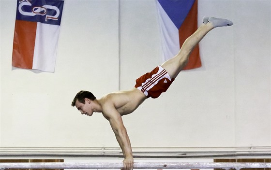 Gymnasta David Jessen, americký rodák s eskou a dánskou krví, na tréninku.