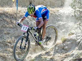 Biker Ondej Cink na trati zvodu na Evropskch hrch.