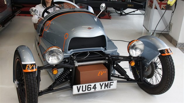 Svtov premira prototypu elektromobilu Morgan EV3