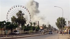 USA a spojenci bombardují pozice Islámského státu na východním pedmstí Ramádí...
