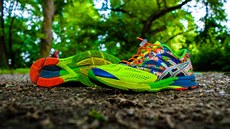 TEST: Asics Gel-Noosa Tri 10 - výkonnostn orientovaná silnika s triatlonovými koeny.