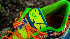 TEST: Asics Gel-Noosa Tri 10 - výkonnostn orientovaná silnika s triatlonovými koeny.